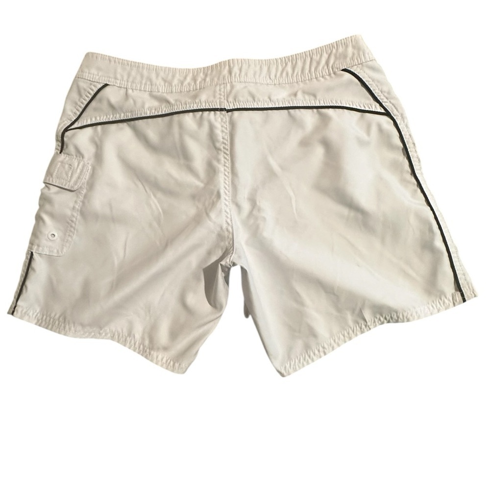 Hang Ten women’s white polyester shorts,size 5. - Picture 11 of 11